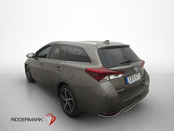 Toyota Auris 6 of 30