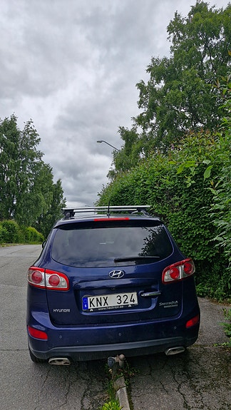 Hyundai Santa Fe 2 of 5