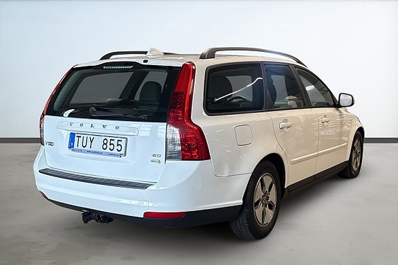 Volvo V50 5 of 5