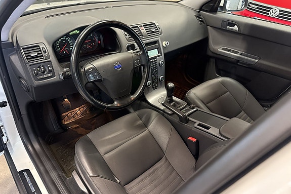 Volvo V50 16 of 21