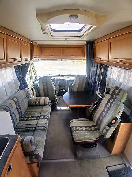 Hymer B694 Helintegrerad Boggi 5 of 5
