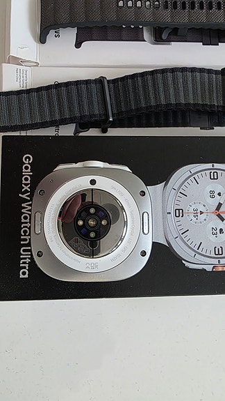 Samsung Samsung Galaxy Watch Ultra 47mm LTE + 4 armband