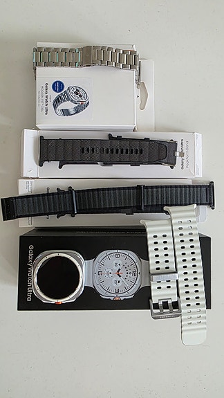 Samsung Galaxy Watch Ultra 47mm LTE + 4 armband image 3