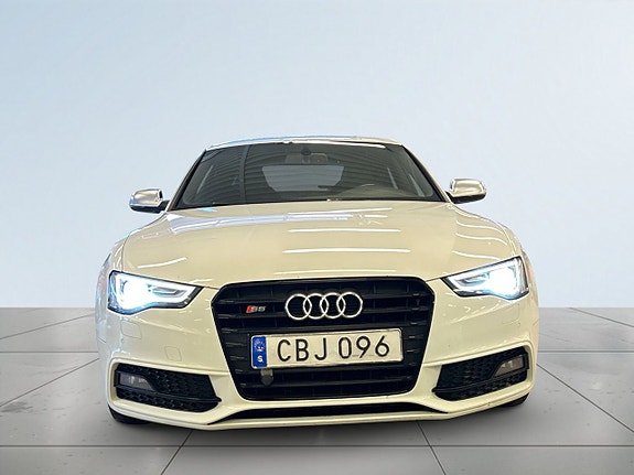 Audi S5 2 of 5
