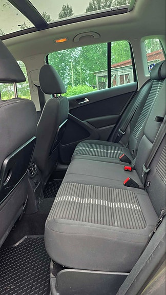 Volkswagen Tiguan 5 of 5