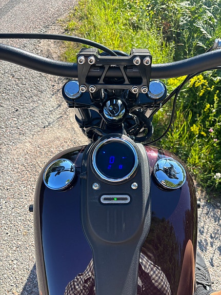Harley-Davidson Street Bob 6 of 6
