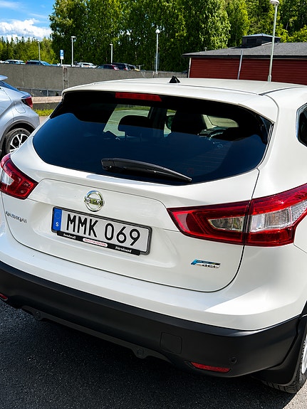 Nissan Qashqai 3 of 5