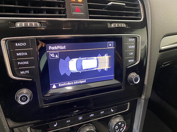 Volkswagen Golf I 13 of 13