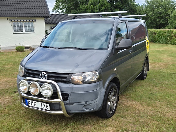 Volkswagen Transporter 2 of 5