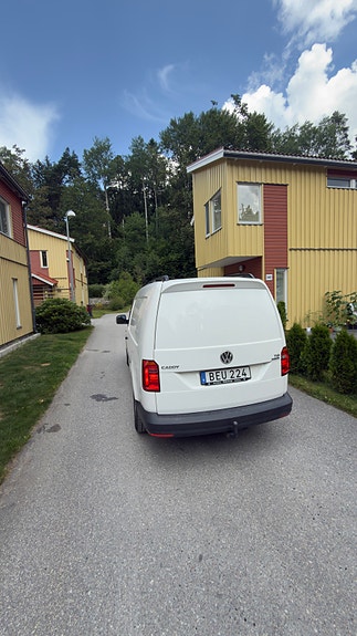 Volkswagen Caddy Maxi 4 of 10