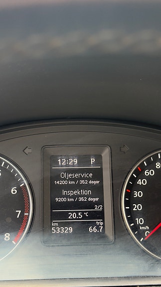 Volkswagen Caddy Maxi 6 of 10