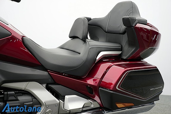 Honda GL1800DA Gold Wing DCT *Endast 1502mil!, Rikligt utrustad 16 of 30