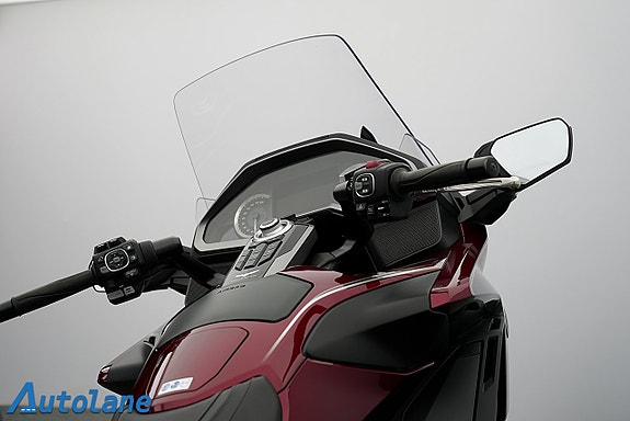 Honda GL1800DA Gold Wing DCT *Endast 1502mil!, Rikligt utrustad 21 of 30