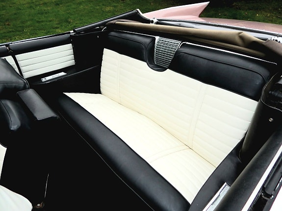 Cadillac Series 62 11 of 13