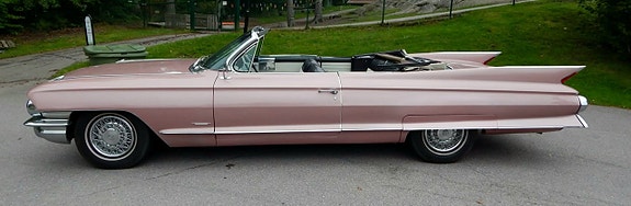 Cadillac Series 62 4 of 13