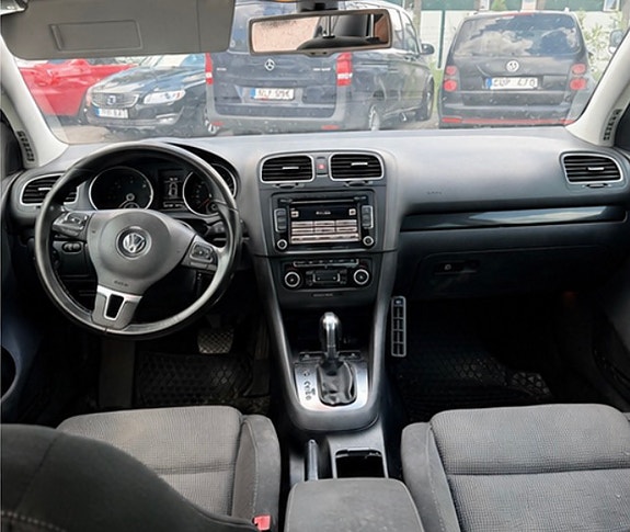 Volkswagen Golf VI 5 of 5
