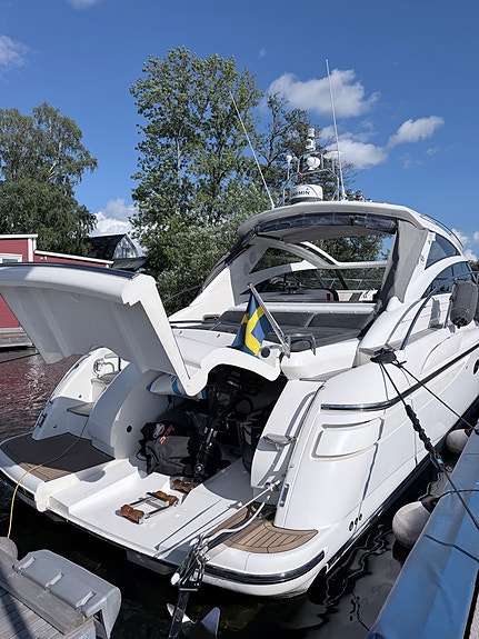 Princess V46 | Svensksåld | Yacht Controller | Generator | Nyservad | TAMD75 EDC 22 of 27