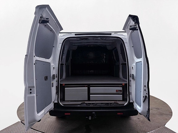 Nissan e-NV200 5 of 5