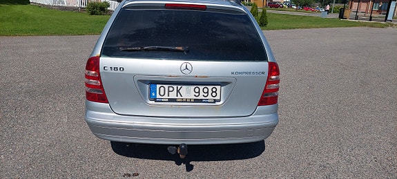 Mercedes-Benz C180 5 of 5