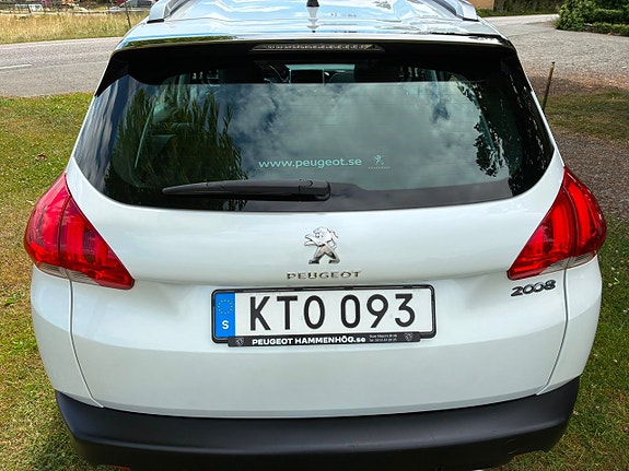 Peugeot 2008 4 of 5
