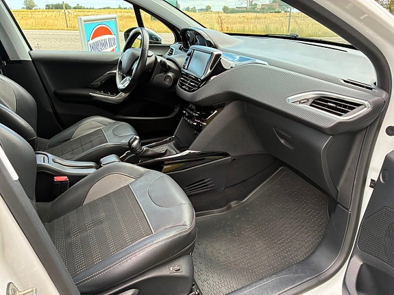 Peugeot 2008 9 of 9