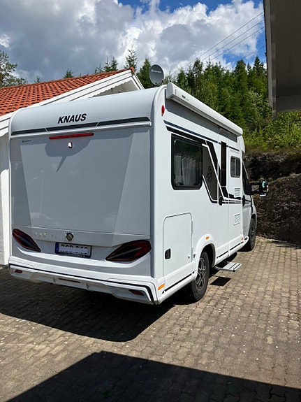 Knaus Van Ti 550 MF 2 of 5