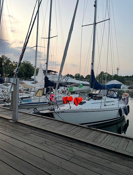 Fin Beneteau First 345 8 of 10