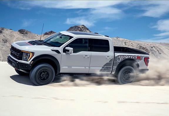 Ford F-150 2 of 2
