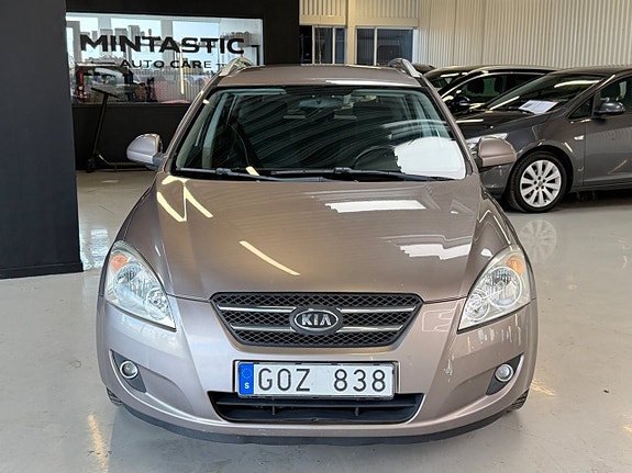 Kia Ceed 4 of 5