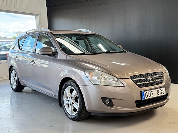 Kia Ceed 3 of 5