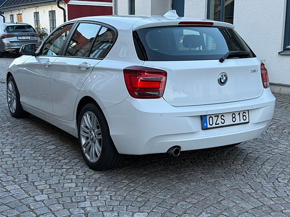 BMW 116i 7 of 13