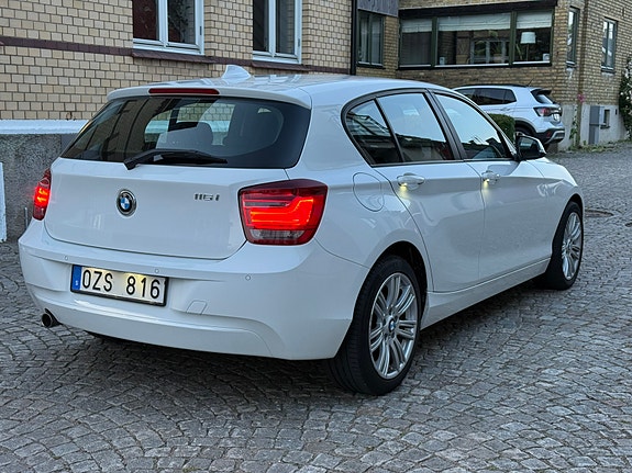 BMW 116i 5 of 5