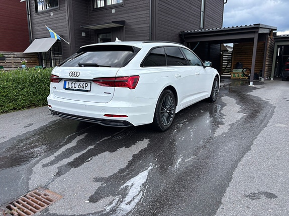 Audi A6 4 of 5