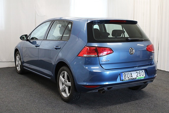 Volkswagen Golf VII 7 of 19