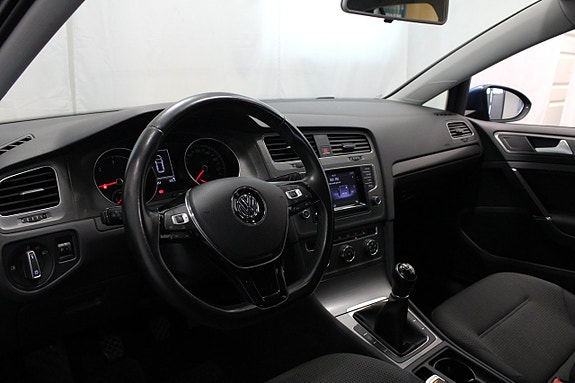 Volkswagen Golf VII 8 of 19