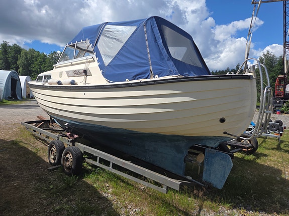 Marex 24 Suncab måste bort. 3 of 5