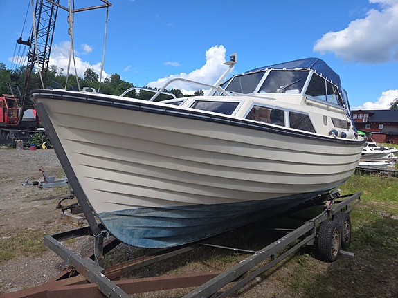 Marex 24 Suncab måste bort. 2 of 5