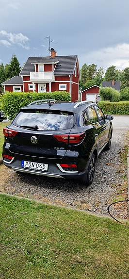 MG ZS EV 4 of 4