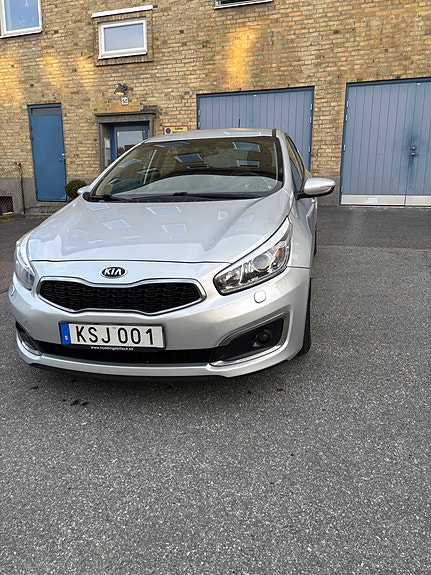 Kia Ceed 5 of 5