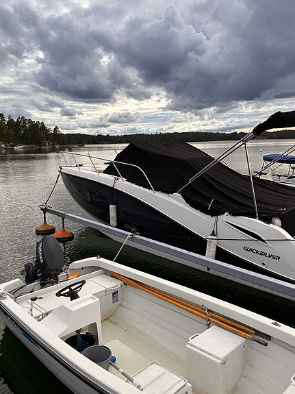 Quicksilver Active 875 Sundeck 2019 – 2 x Mercury Verado 225 hk 5 of 12