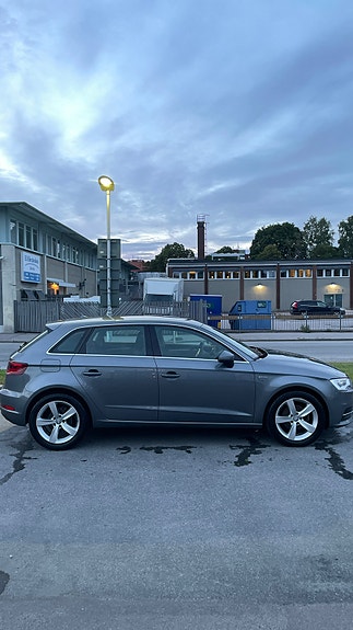 Audi A3 4 of 16