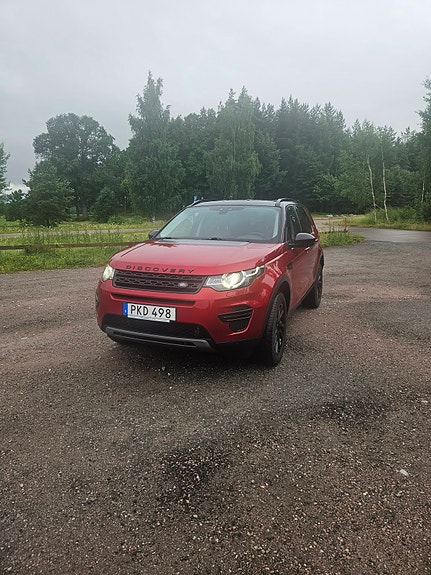 Land Rover Discovery Sport 4 of 5