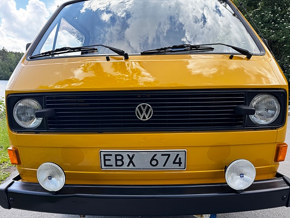 Volkswagen Caravelle 6 of 30