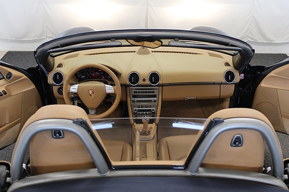 Porsche Boxster 23 of 29