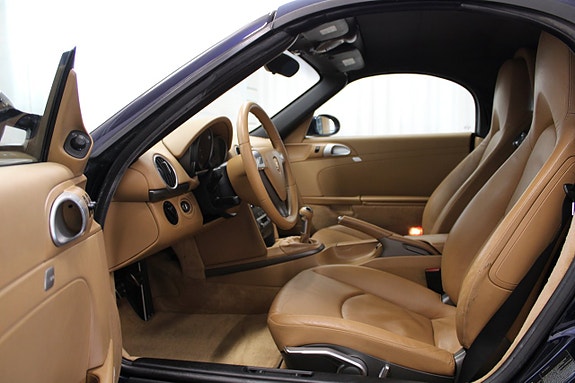 Porsche Boxster 12 of 29