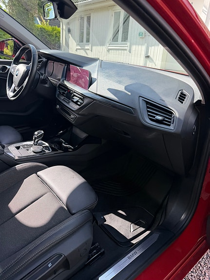 BMW 118i 8 of 8