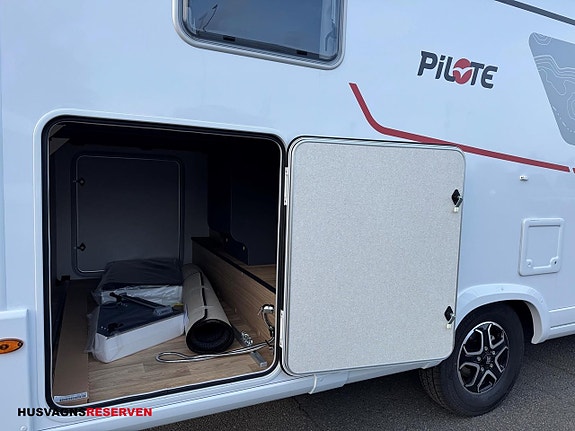 Pilote P 740 GJ Expression 5 of 21