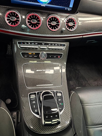Mercedes-Benz E63 16 of 30