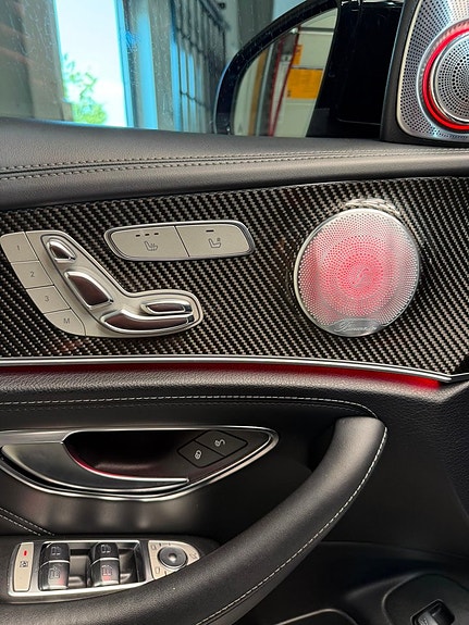 Mercedes-Benz E63 15 of 30