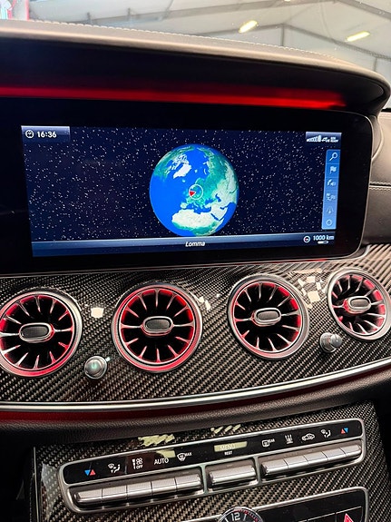 Mercedes-Benz E63 26 of 30